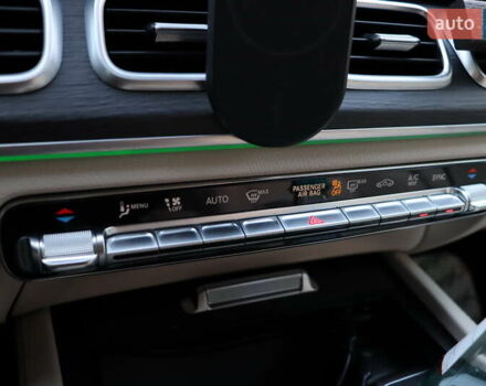 Белый Мерседес ГЛЕ-Класс, объемом двигателя 2 л и пробегом 34 тыс. км за 79900 $, фото 28 на Automoto.ua