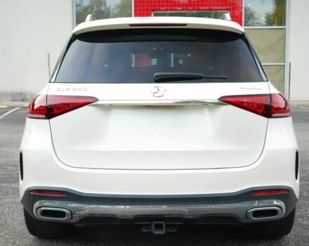 Белый Мерседес ГЛЕ-Класс, объемом двигателя 2 л и пробегом 25 тыс. км за 24800 $, фото 4 на Automoto.ua