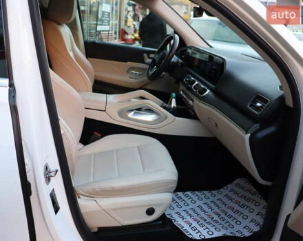 Белый Мерседес ГЛЕ-Класс, объемом двигателя 2 л и пробегом 34 тыс. км за 79900 $, фото 43 на Automoto.ua