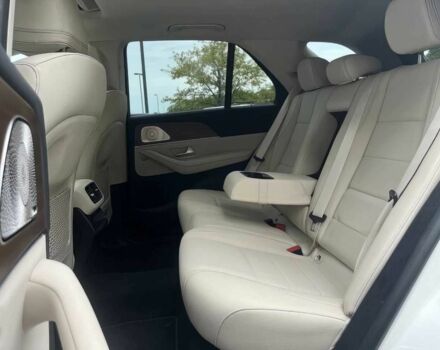 Белый Мерседес ГЛЕ-Класс, объемом двигателя 2 л и пробегом 10 тыс. км за 15000 $, фото 13 на Automoto.ua