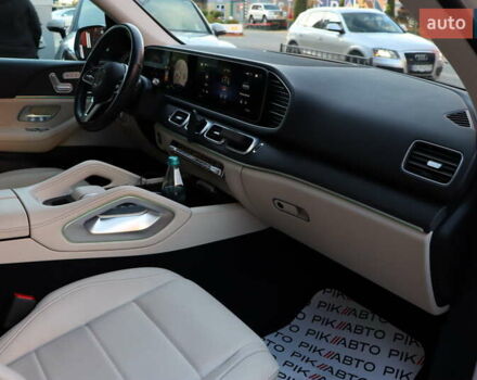 Белый Мерседес ГЛЕ-Класс, объемом двигателя 2 л и пробегом 34 тыс. км за 79900 $, фото 44 на Automoto.ua