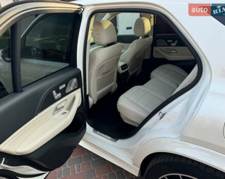 Белый Мерседес ГЛЕ-Класс, объемом двигателя 1.95 л и пробегом 38 тыс. км за 90000 $, фото 9 на Automoto.ua