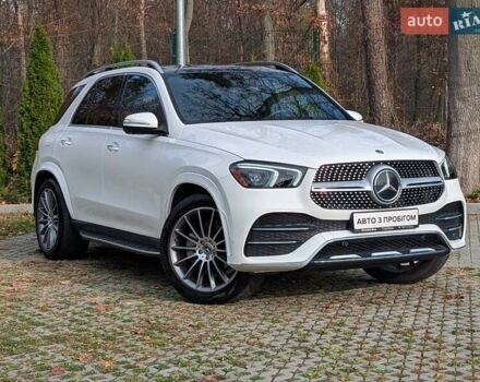 Белый Мерседес ГЛЕ-Класс, объемом двигателя 1.99 л и пробегом 42 тыс. км за 66800 $, фото 1 на Automoto.ua