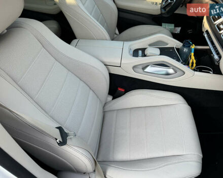 Белый Мерседес ГЛЕ-Класс, объемом двигателя 1.95 л и пробегом 38 тыс. км за 90000 $, фото 20 на Automoto.ua