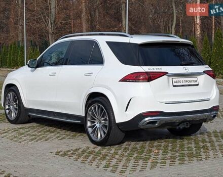 Белый Мерседес ГЛЕ-Класс, объемом двигателя 1.99 л и пробегом 42 тыс. км за 66800 $, фото 9 на Automoto.ua