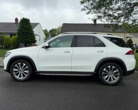 Белый Мерседес ГЛЕ-Класс, объемом двигателя 2 л и пробегом 29 тыс. км за 44000 $, фото 3 на Automoto.ua