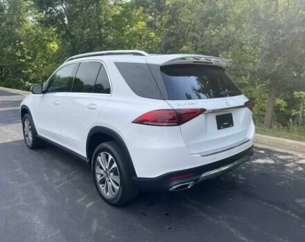 Белый Мерседес ГЛЕ-Класс, объемом двигателя 2 л и пробегом 10 тыс. км за 15000 $, фото 4 на Automoto.ua