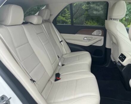 Белый Мерседес ГЛЕ-Класс, объемом двигателя 2 л и пробегом 10 тыс. км за 15000 $, фото 12 на Automoto.ua