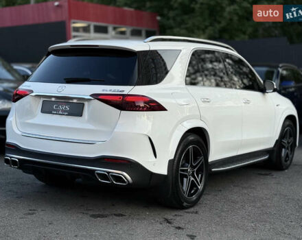 Белый Мерседес ГЛЕ-Класс, объемом двигателя 1.99 л и пробегом 10 тыс. км за 73900 $, фото 2 на Automoto.ua