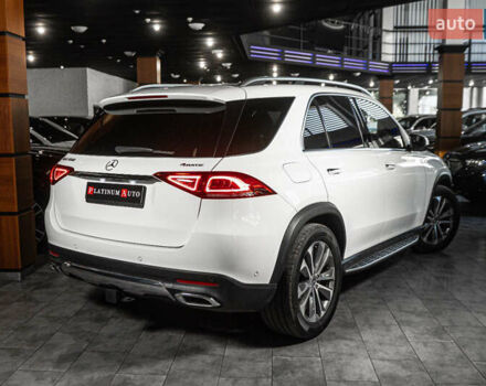 Білий Мерседес ГЛЕ-Клас, об'ємом двигуна 3 л та пробігом 18 тис. км за 73900 $, фото 3 на Automoto.ua