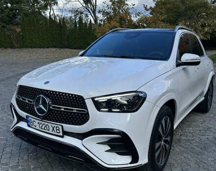 Белый Мерседес ГЛЕ-Класс, объемом двигателя 2 л и пробегом 21 тыс. км за 81000 $, фото 1 на Automoto.ua