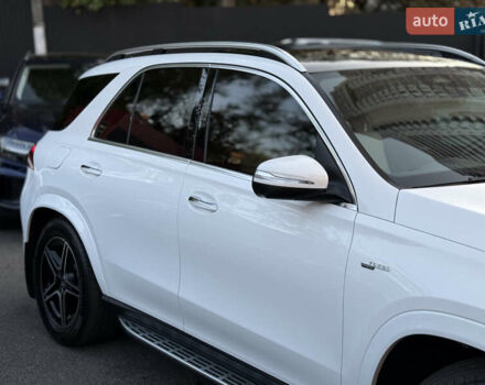 Белый Мерседес ГЛЕ-Класс, объемом двигателя 1.99 л и пробегом 10 тыс. км за 73900 $, фото 11 на Automoto.ua