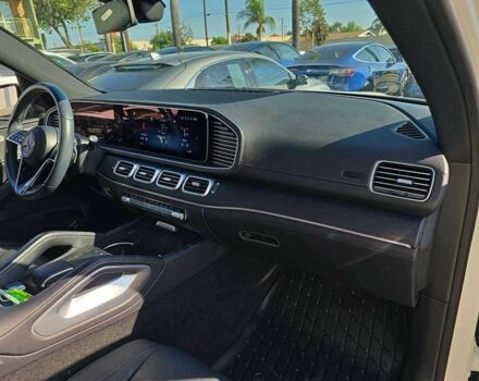 Белый Мерседес ГЛЕ-Класс, объемом двигателя 0 л и пробегом 37 тыс. км за 724 $, фото 5 на Automoto.ua