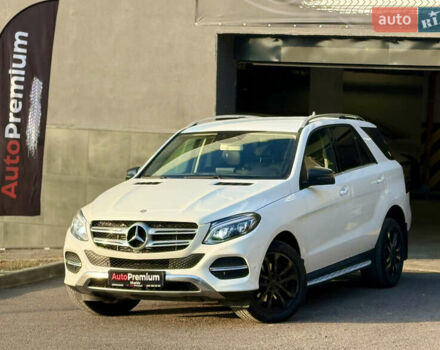 Мерседес ГЛЕ-Класс 2015 в Харькове на Automoto.ua Белый Мерседес ГЛЕ-Класс, объемом двигателя 2.14 л и пробегом 193 тыс. км за 26500 $, фото 1 на Automoto.ua