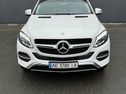 Белый Мерседес ГЛЕ-Класс, объемом двигателя 3 л и пробегом 196 тыс. км за 34000 $, фото 1 на Automoto.ua