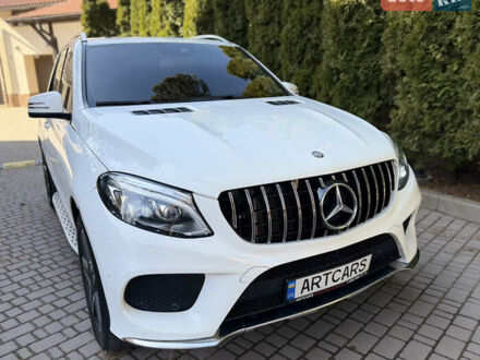 Белый Мерседес ГЛЕ-Класс, объемом двигателя 3 л и пробегом 155 тыс. км за 24900 $, фото 1 на Automoto.ua