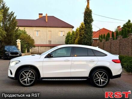Білий Мерседес ГЛЕ-Клас, об'ємом двигуна 3 л та пробігом 160 тис. км за 37000 $, фото 1 на Automoto.ua