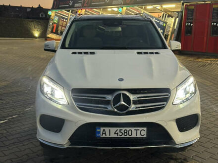 Белый Мерседес ГЛЕ-Класс, объемом двигателя 3 л и пробегом 160 тыс. км за 35500 $, фото 1 на Automoto.ua