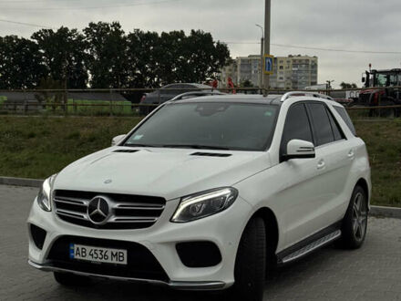 Мерседес ГЛЕ-Класс 2016 в Виннице на Automoto.ua Белый Мерседес ГЛЕ-Класс, объемом двигателя 2.99 л и пробегом 150 тыс. км за 41500 $, фото 1 на Automoto.ua