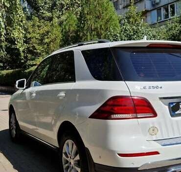 Білий Мерседес ГЛЕ-Клас, об'ємом двигуна 2.14 л та пробігом 128 тис. км за 33500 $, фото 1 на Automoto.ua