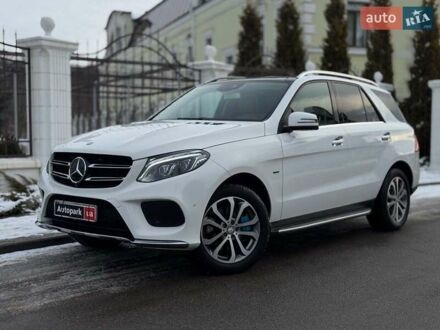 Мерседес ГЛЕ-Класс 2016 в Виннице на Automoto.ua Белый Мерседес ГЛЕ-Класс, объемом двигателя 3 л и пробегом 64 тыс. км за 41490 $, фото 1 на Automoto.ua