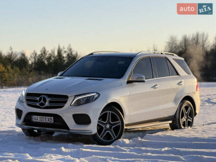 Білий Мерседес ГЛЕ-Клас, об'ємом двигуна 3 л та пробігом 101 тис. км за 32000 $, фото 1 на Automoto.ua