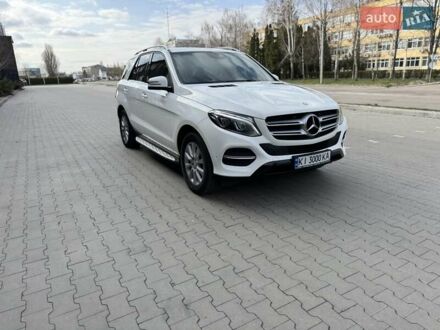 Мерседес ГЛЕ-Класс 2016 в Белой Церкве на Automoto.ua Белый Мерседес ГЛЕ-Класс, объемом двигателя 2.14 л и пробегом 190 тыс. км за 34000 $, фото 1 на Automoto.ua