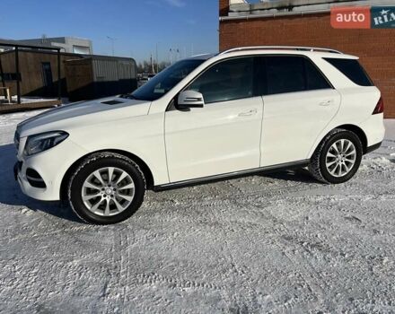 Белый Мерседес ГЛЕ-Класс, объемом двигателя 2.14 л и пробегом 190 тыс. км за 27800 $, фото 1 на Automoto.ua