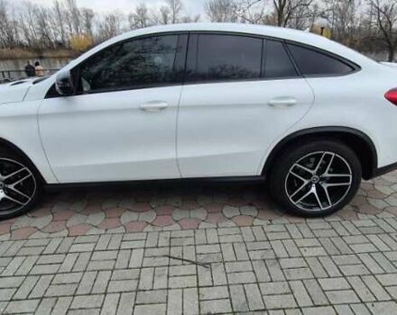 Білий Мерседес ГЛЕ-Клас, об'ємом двигуна 3 л та пробігом 117 тис. км за 47000 $, фото 1 на Automoto.ua