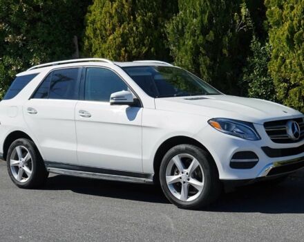 Белый Мерседес ГЛЕ-Класс, объемом двигателя 3.5 л и пробегом 66 тыс. км за 10700 $, фото 1 на Automoto.ua