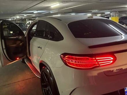 Белый Мерседес ГЛЕ-Класс, объемом двигателя 3 л и пробегом 144 тыс. км за 41000 $, фото 1 на Automoto.ua