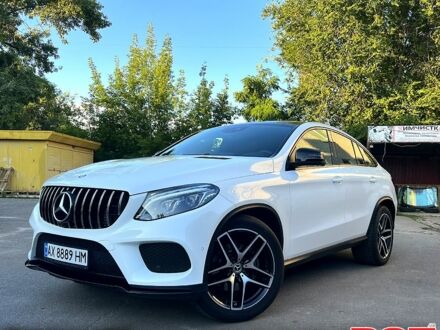 Белый Мерседес ГЛЕ-Класс, объемом двигателя 3 л и пробегом 62 тыс. км за 44500 $, фото 1 на Automoto.ua