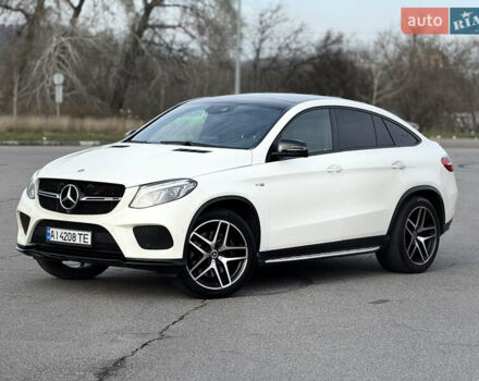 Белый Мерседес ГЛЕ-Класс, объемом двигателя 3 л и пробегом 106 тыс. км за 41900 $, фото 1 на Automoto.ua