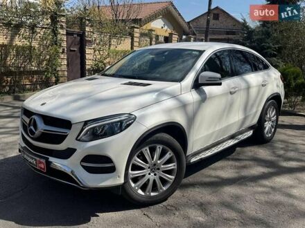Мерседес ГЛЕ-Класс 2017 в Киеве на Automoto.ua Белый Мерседес ГЛЕ-Класс, объемом двигателя 3 л и пробегом 78 тыс. км за 41490 $, фото 1 на Automoto.ua