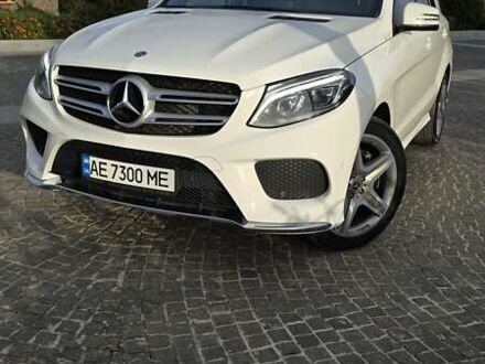 Белый Мерседес ГЛЕ-Класс, объемом двигателя 3 л и пробегом 82 тыс. км за 36000 $, фото 1 на Automoto.ua