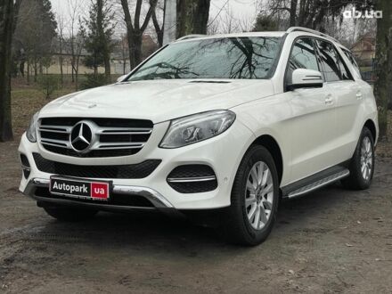 Мерседес ГЛЕ-Класс 2017 в Киеве на Automoto.ua Белый Мерседес ГЛЕ-Класс, объемом двигателя 22 л и пробегом 130 тыс. км за 32990 $, фото 1 на Automoto.ua