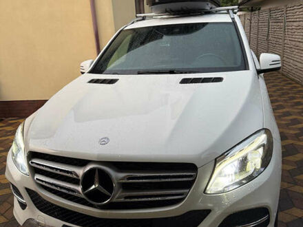 Белый Мерседес ГЛЕ-Класс, объемом двигателя 2.14 л и пробегом 145 тыс. км за 35000 $, фото 1 на Automoto.ua