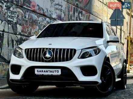 Белый Мерседес ГЛЕ-Класс, объемом двигателя 2.99 л и пробегом 152 тыс. км за 29999 $, фото 1 на Automoto.ua