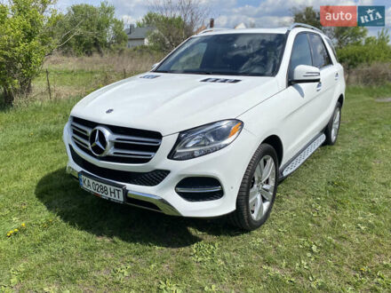 Мерседес ГЛЕ-Класс 2018 в Киеве на Automoto.ua Белый Мерседес ГЛЕ-Класс, объемом двигателя 3.5 л и пробегом 110 тыс. км за 31900 $, фото 1 на Automoto.ua