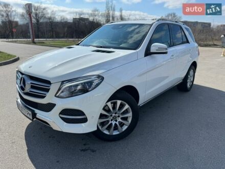 Белый Мерседес ГЛЕ-Класс, объемом двигателя 3 л и пробегом 60 тыс. км за 41000 $, фото 1 на Automoto.ua