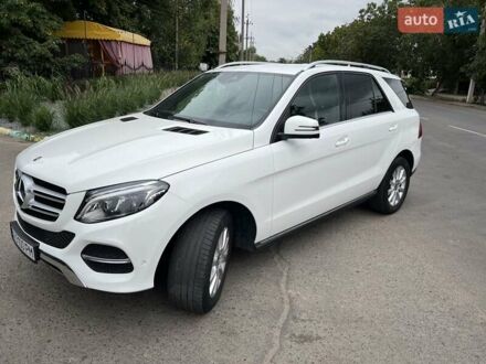 Белый Мерседес ГЛЕ-Класс, объемом двигателя 2.99 л и пробегом 130 тыс. км за 35200 $, фото 1 на Automoto.ua