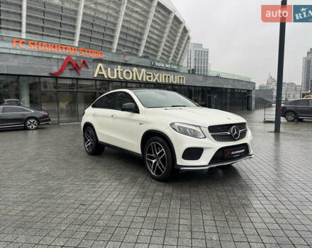 Белый Мерседес ГЛЕ-Класс, объемом двигателя 3 л и пробегом 166 тыс. км за 41900 $, фото 1 на Automoto.ua