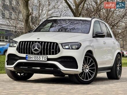 Белый Мерседес ГЛЕ-Класс, объемом двигателя 1.95 л и пробегом 87 тыс. км за 59999 $, фото 1 на Automoto.ua