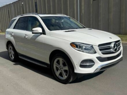 Белый Мерседес ГЛЕ-Класс, объемом двигателя 3 л и пробегом 36 тыс. км за 29000 $, фото 1 на Automoto.ua