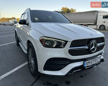 Мерседес ГЛЕ-Класс 2020 в Житомире на Automoto.ua Белый Мерседес ГЛЕ-Класс, объемом двигателя 1.99 л и пробегом 57 тыс. км за 45500 $, фото 1 на Automoto.ua