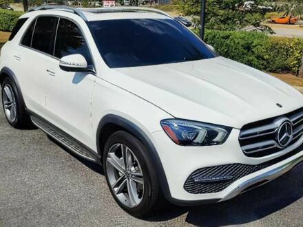 Белый Мерседес ГЛЕ-Класс, объемом двигателя 2 л и пробегом 30 тыс. км за 36000 $, фото 1 на Automoto.ua