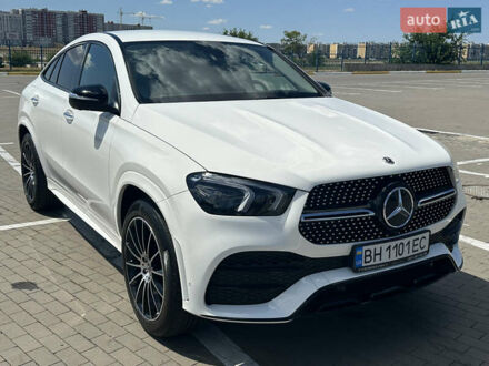 Мерседес ГЛЕ-Класс 2022 в Одессе на Automoto.ua Белый Мерседес ГЛЕ-Класс, объемом двигателя 2.93 л и пробегом 31 тыс. км за 84900 $, фото 1 на Automoto.ua