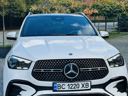 Белый Мерседес ГЛЕ-Класс, объемом двигателя 2 л и пробегом 21 тыс. км за 81000 $, фото 1 на Automoto.ua