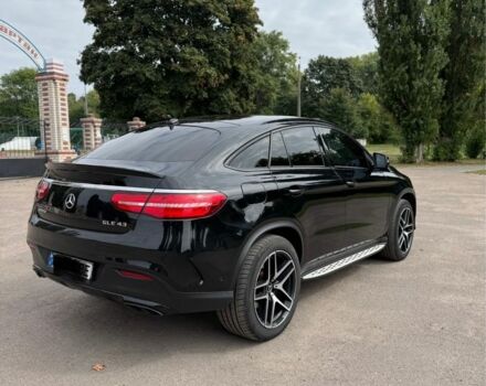 Черный Мерседес ГЛЕ-Класс, объемом двигателя 3 л и пробегом 269 тыс. км за 49500 $, фото 4 на Automoto.ua