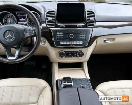 Черный Мерседес ГЛЕ-Класс, объемом двигателя 3.5 л и пробегом 97 тыс. км за 24912 $, фото 12 на Automoto.ua